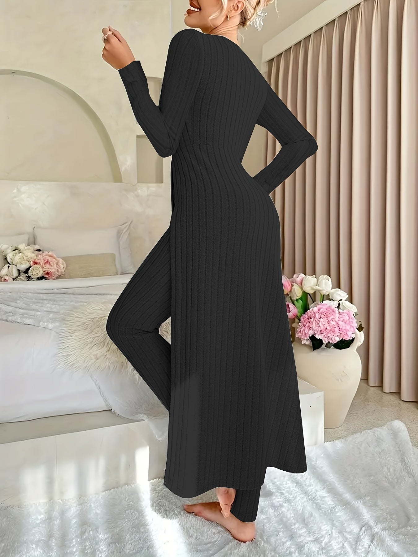 Ribbed Long-sleeved