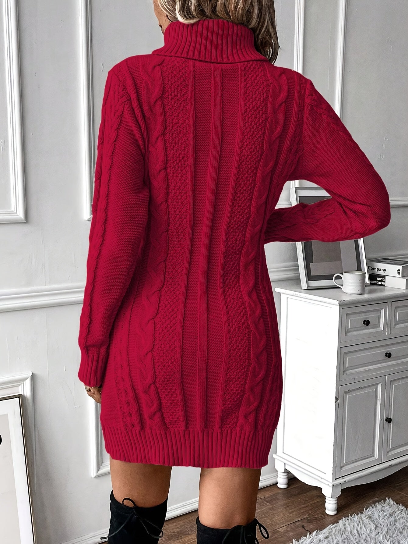 Elegant Women's Cable Knit Sweater Dress