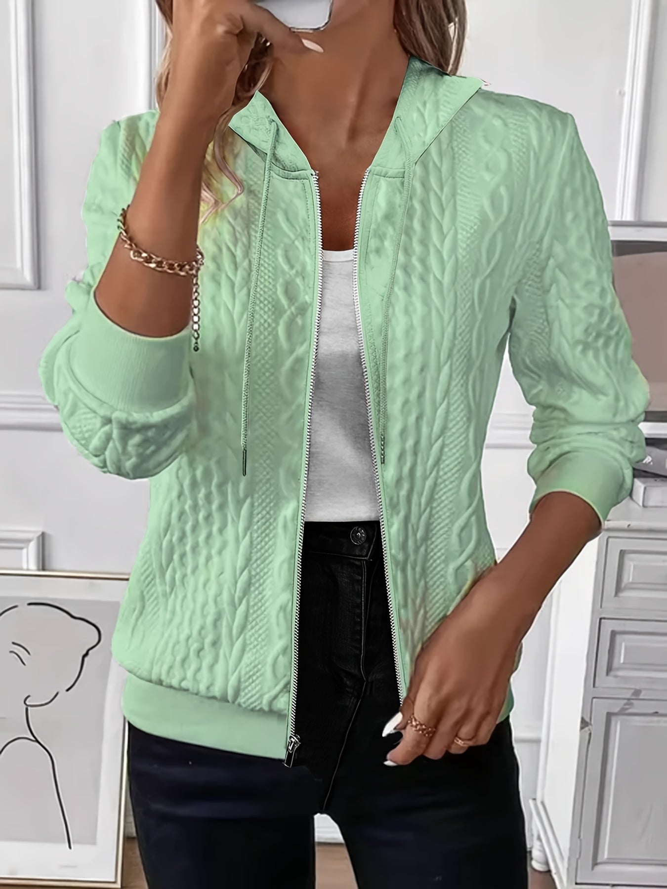 Women'S Lightweight Hooded Jacket