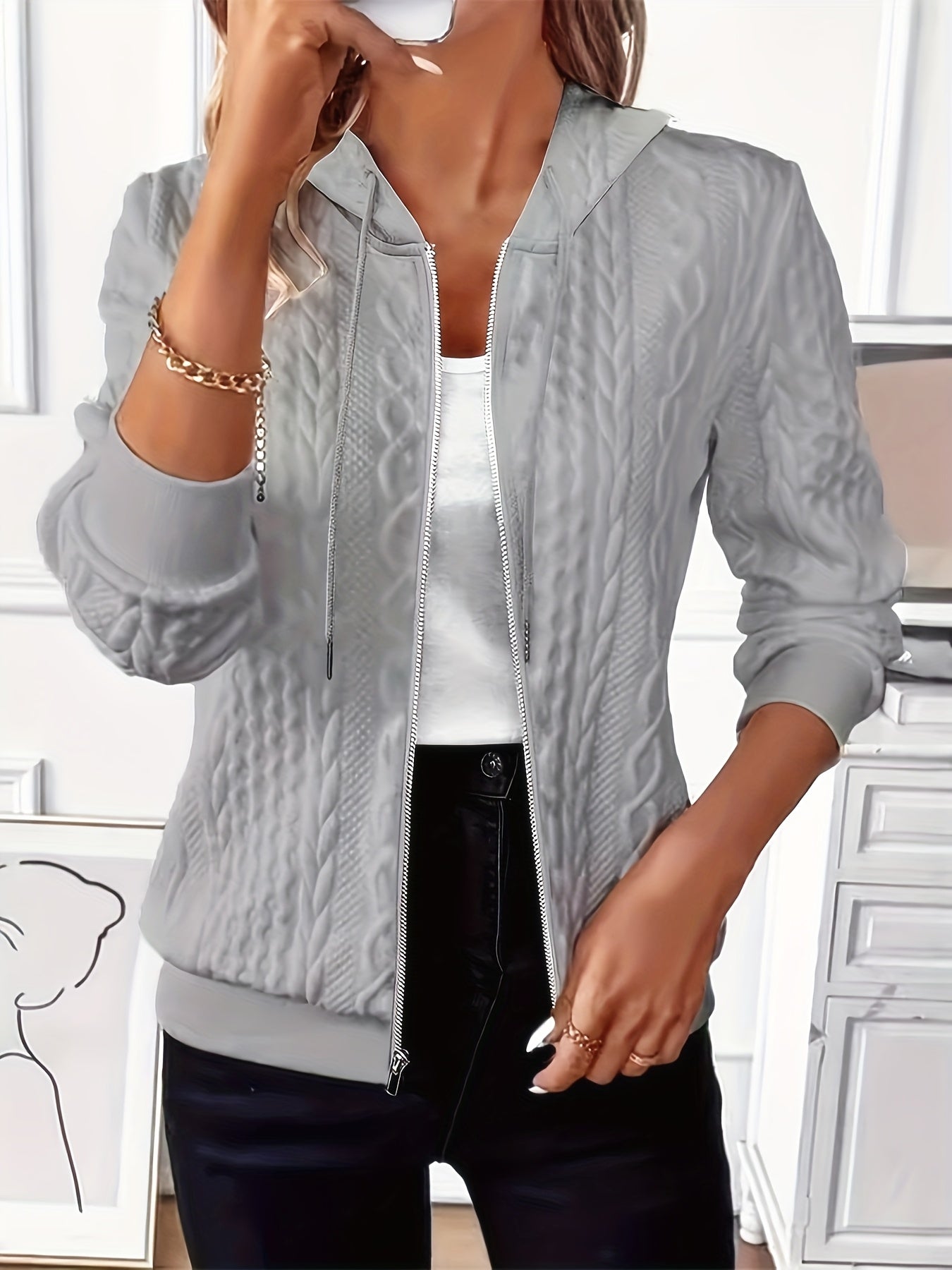 Women'S Lightweight Hooded Jacket