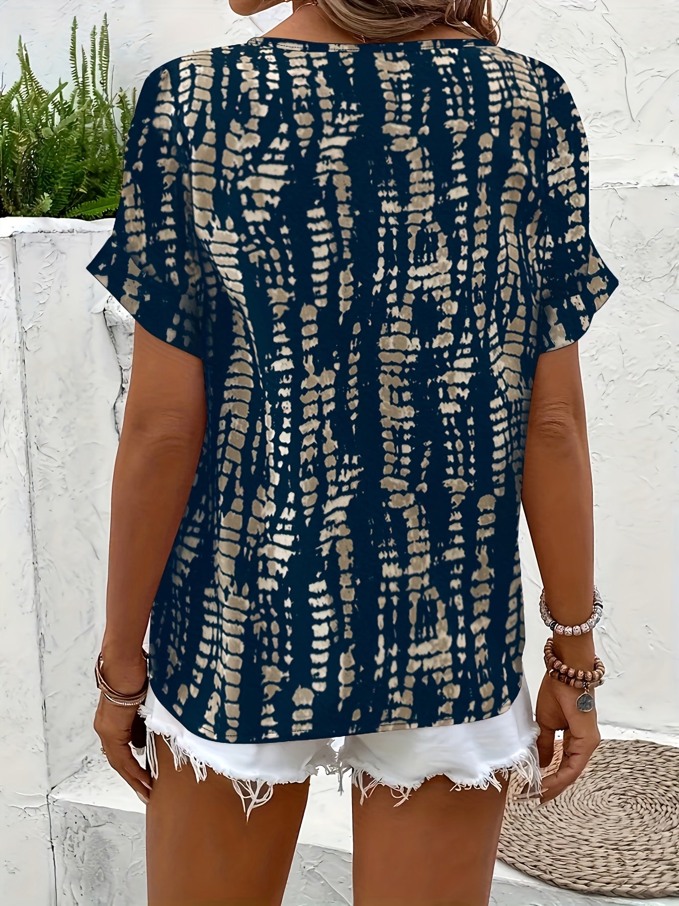 Notchara Print Blouse
