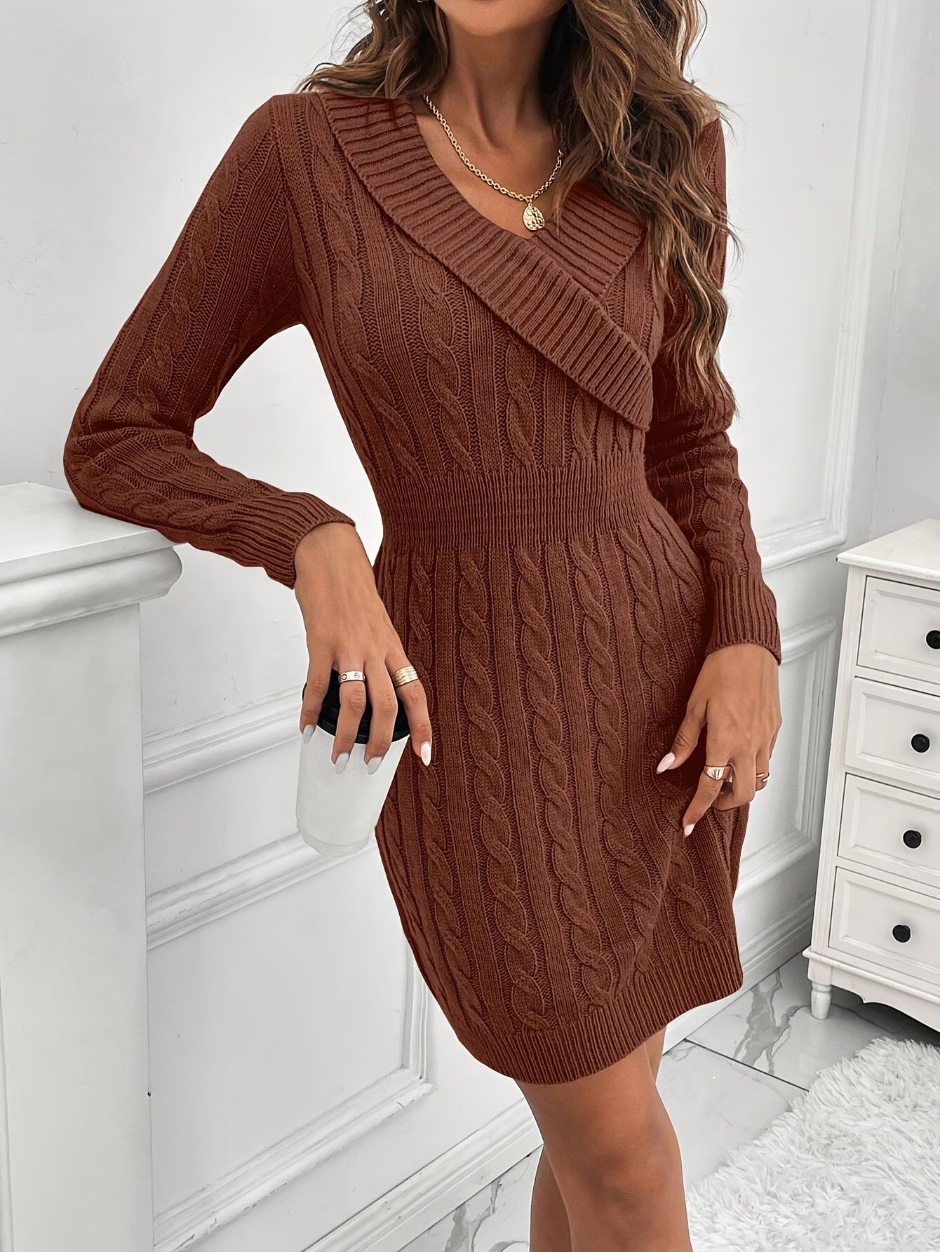 Women'S Stylish Pink Knit Dress with V-Neck